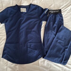 Sketcher scrub outfit